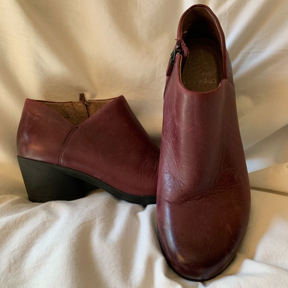 Dansko burnished leather 'Raina' ankle boots/booties - Picture 1 of 10
